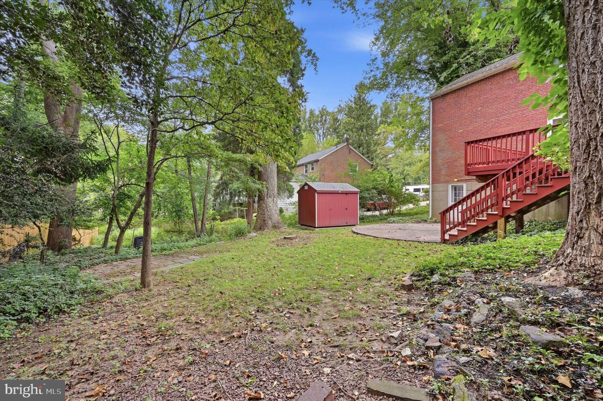 112 Ashwood Road Springfield, PA 19064 - Photo 33 of 35 Back Yard with Shed