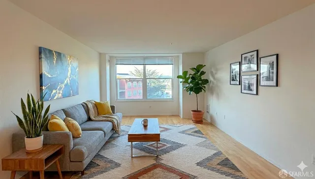 $529,900 | 8300 Oceanview Terrace, Unit 209, San Francisco, CA 94132