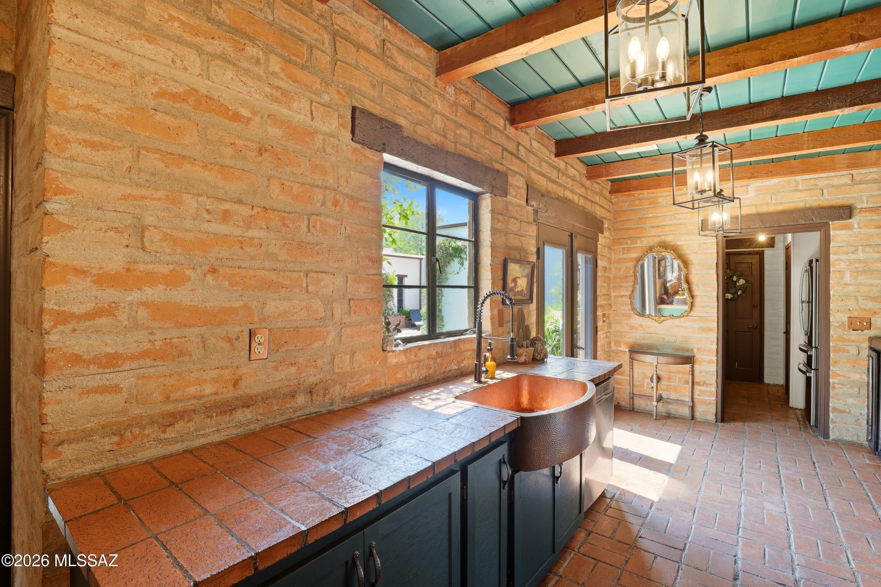3945 North Bear Canyon Road Tucson, AZ 85749 - Photo 22 of 51