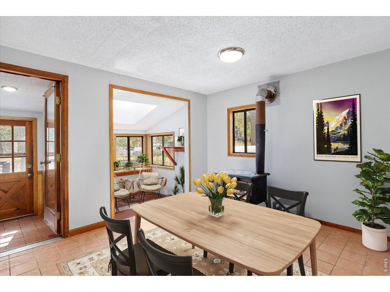 213 Signal Rock Road Golden, CO 80403 - Photo 7 of 38 Gallery Image 7