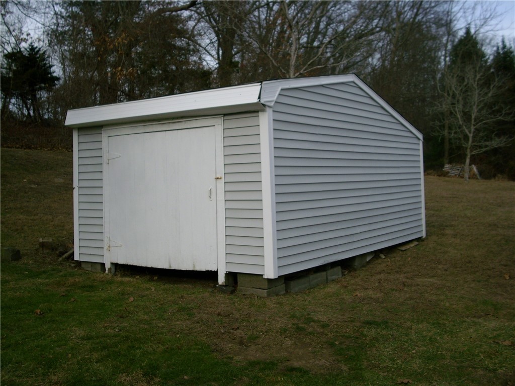51 Hatchery Road North Kingstown, RI 02852 - Photo 3 of 25 Gallery Image 3