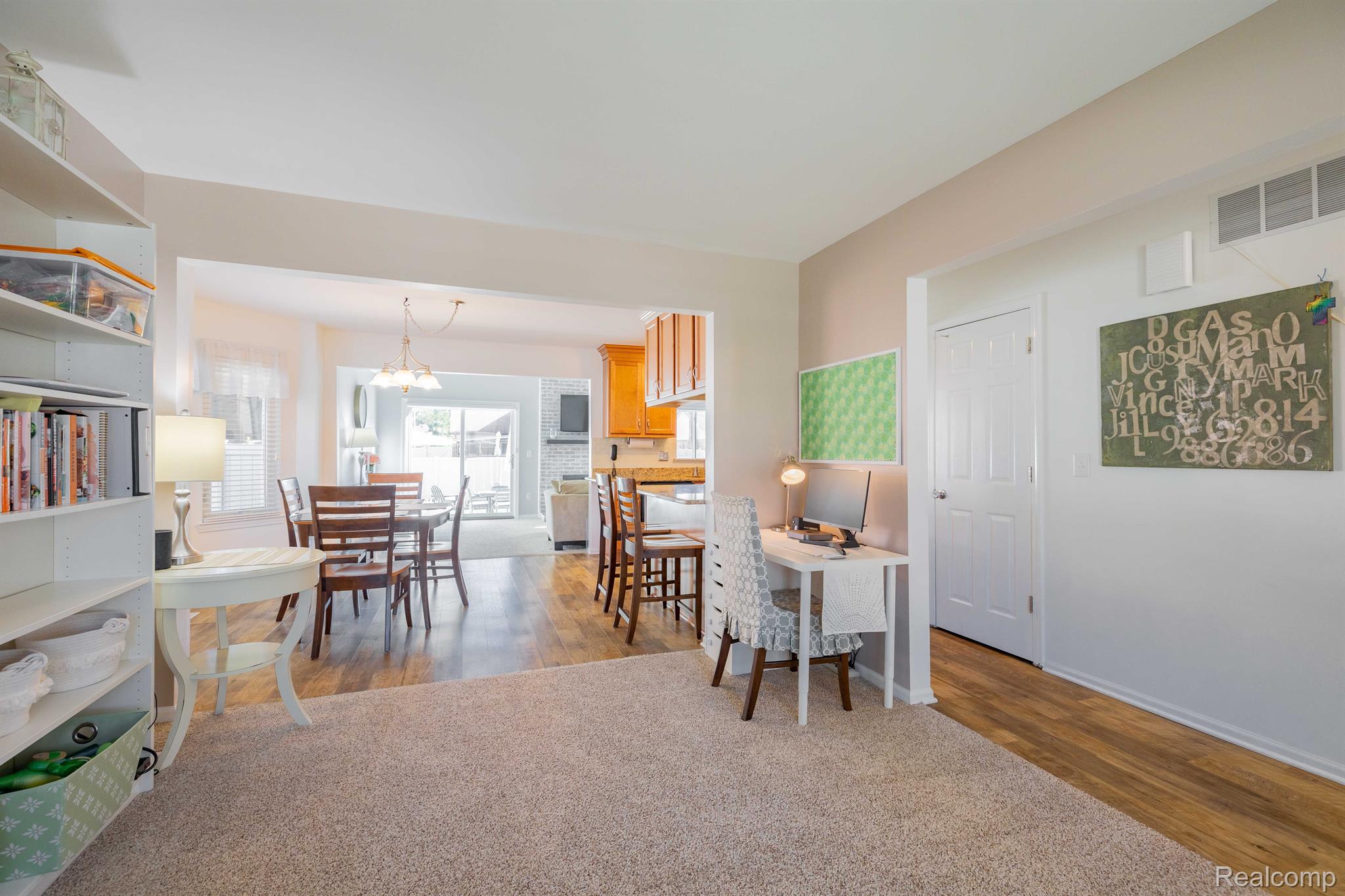 21481 Hall Road Trenton, MI 48183 - Photo 6 of 36 Gallery Image 6