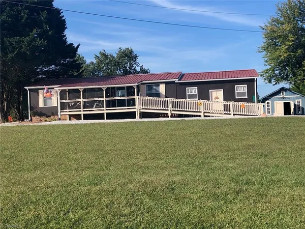 $185,000 | 228 Kermit Lewis Road, Pilot Mountain, NC 27041