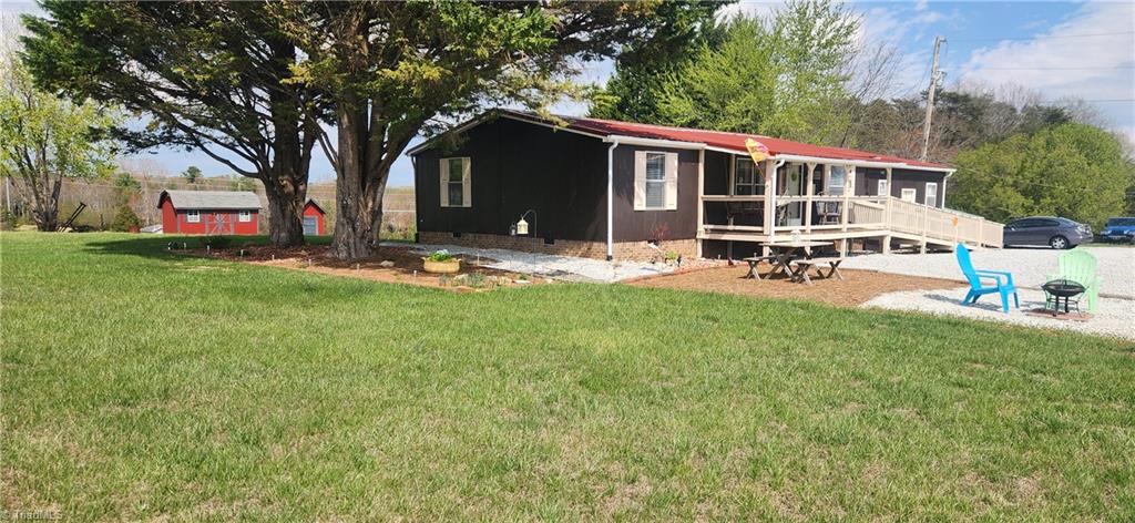 228 Kermit Lewis Road Pilot Mountain, NC 27041 - Photo 21 of 38