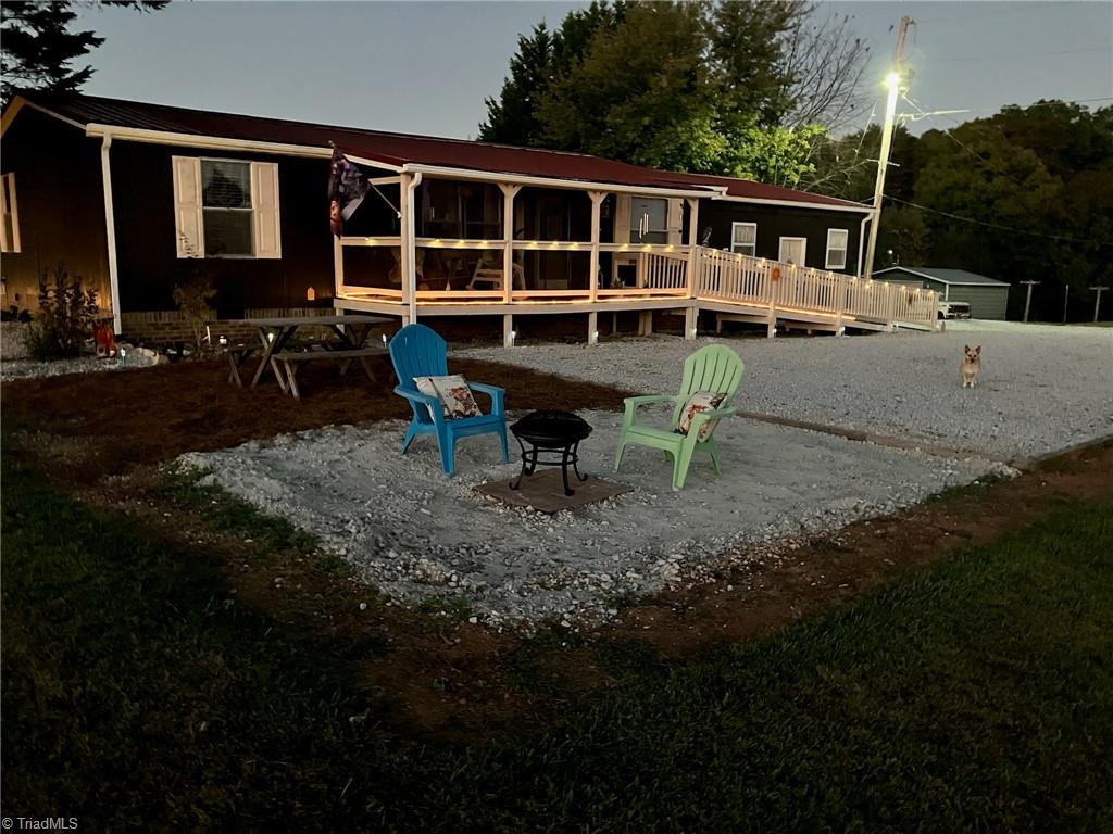 228 Kermit Lewis Road Pilot Mountain, NC 27041 - Photo 6 of 38