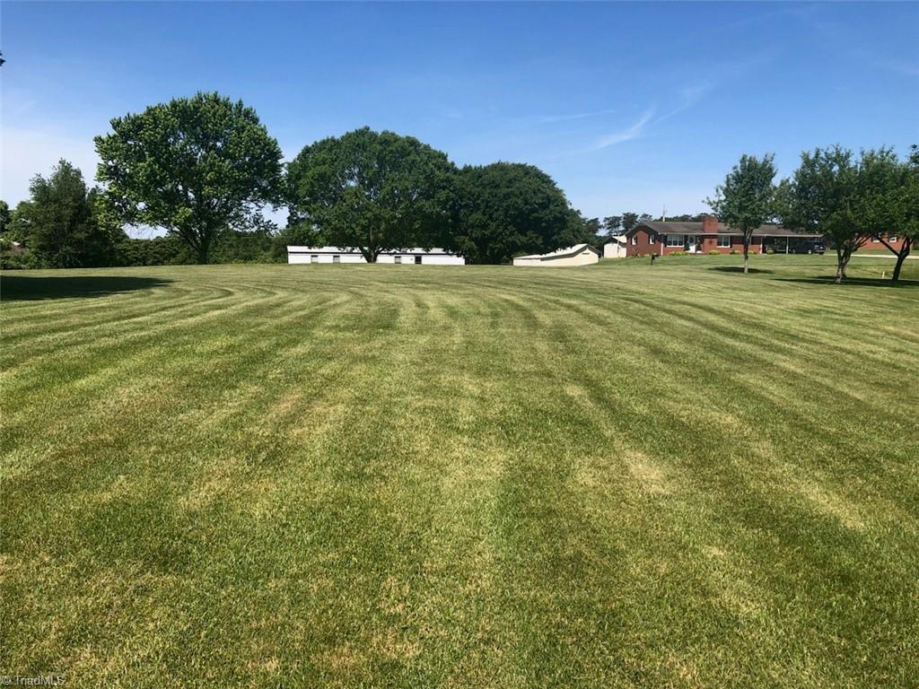 228 Kermit Lewis Road Pilot Mountain, NC 27041 - Photo 9 of 38