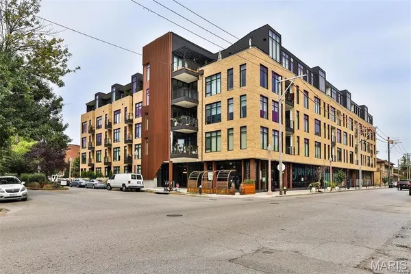 $1,895 | 4101 Laclede Avenue, Unit 403, St. Louis, MO 63108