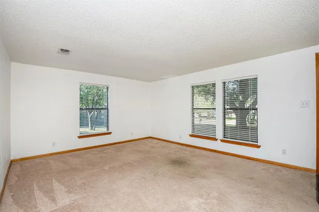 $225,000 | 720 North Ave A, Springtown, TX 76082