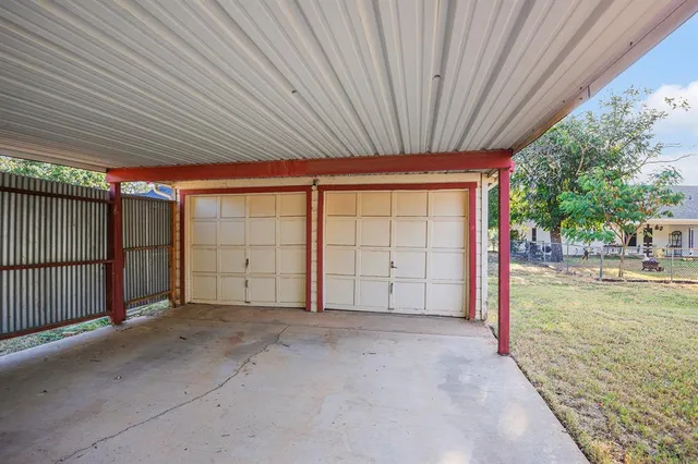 $225,000 | 720 North Ave A, Springtown, TX 76082