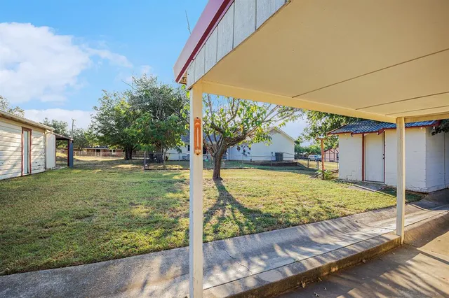 $225,000 | 720 North Ave A, Springtown, TX 76082