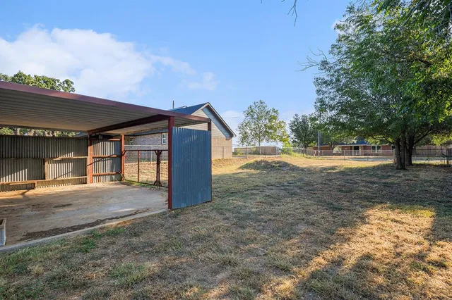 $225,000 | 720 North Ave A, Springtown, TX 76082