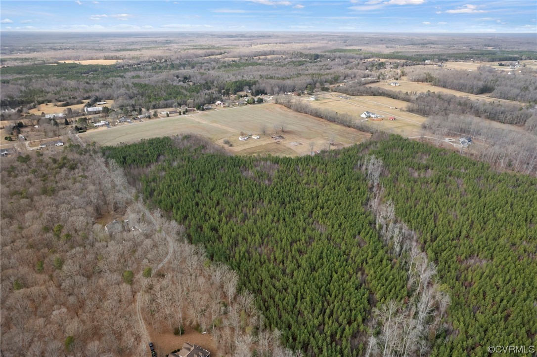1060 Schroeder Road Powhatan, VA 23139 - Photo 9 of 14 Gallery Image 9
