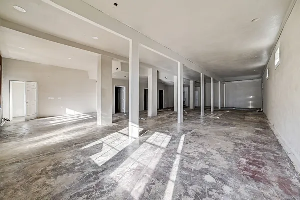 $279,900 | 411 Kaufman Street, Newton, TX 75966