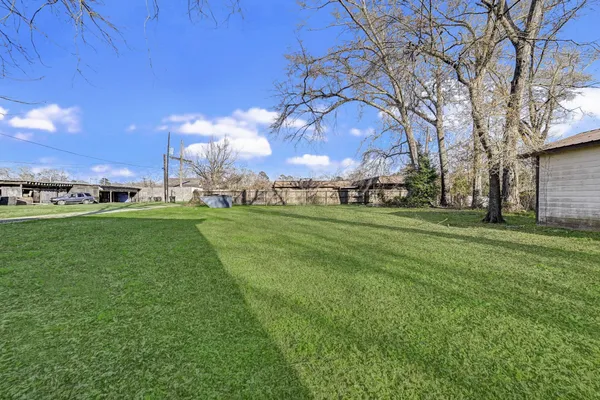 $279,900 | 411 Kaufman Street, Newton, TX 75966