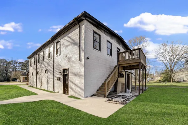 $279,900 | 411 Kaufman Street, Newton, TX 75966