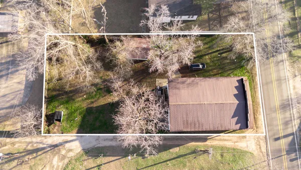 $279,900 | 411 Kaufman Street, Newton, TX 75966