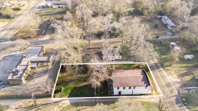 $279,900 | 411 Kaufman Street, Newton, TX 75966