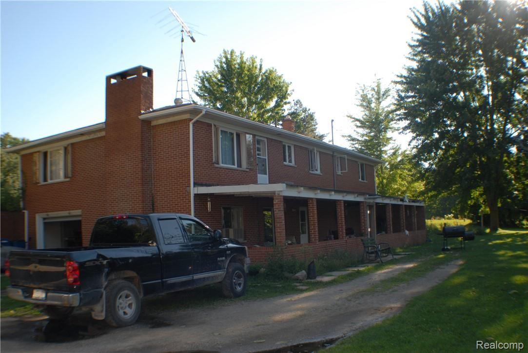 12260 Bristol Road Lennon, MI 48449 - Photo 2 of 29 DSC_0700.JPG