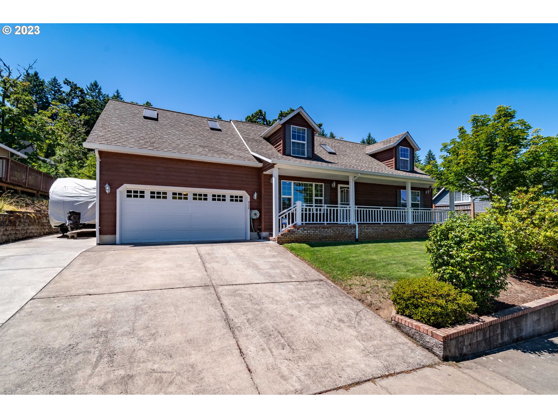 928 South 67th Street Springfield, OR 97478 - Photo 1 of 27