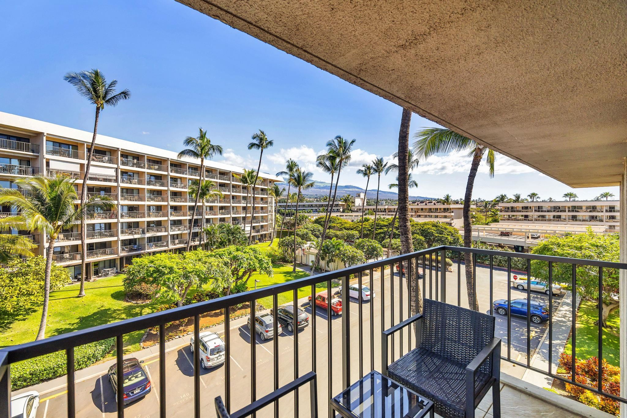 2531 South Kihei Road, Unit C620 Kihei, HI 96753 - Photo 34 of 38 a view of a balcony with chairs