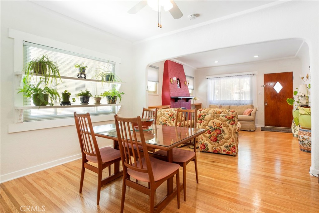 1130 Park Avenue Glendale, CA 91205 - Photo 16 of 75 a view of a dining room with furniture and wooden floor