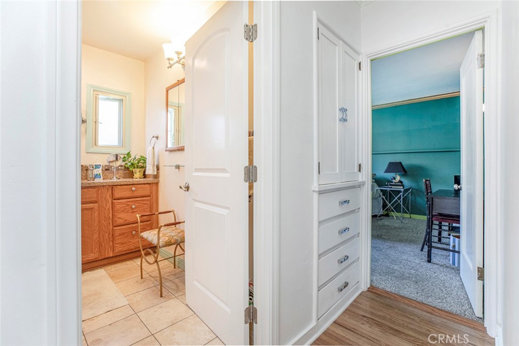 1130 Park Avenue Glendale, CA 91205 - Photo 18 of 75