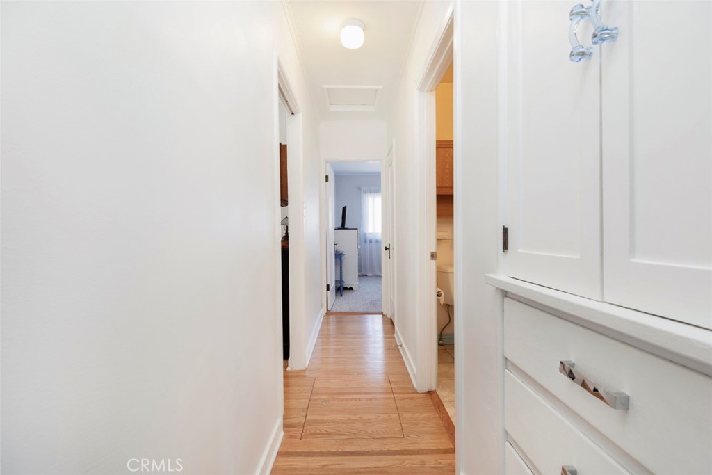 1130 Park Avenue Glendale, CA 91205 - Photo 25 of 75 a view of a hallway with wooden floor and staircase