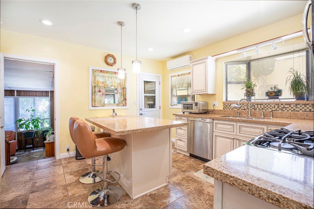 1130 Park Avenue Glendale, CA 91205 - Photo 30 of 75