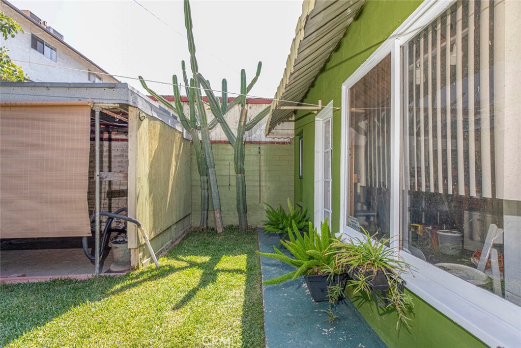 1130 Park Avenue Glendale, CA 91205 - Photo 52 of 75