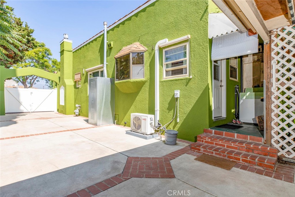 1130 Park Avenue Glendale, CA 91205 - Photo 73 of 75