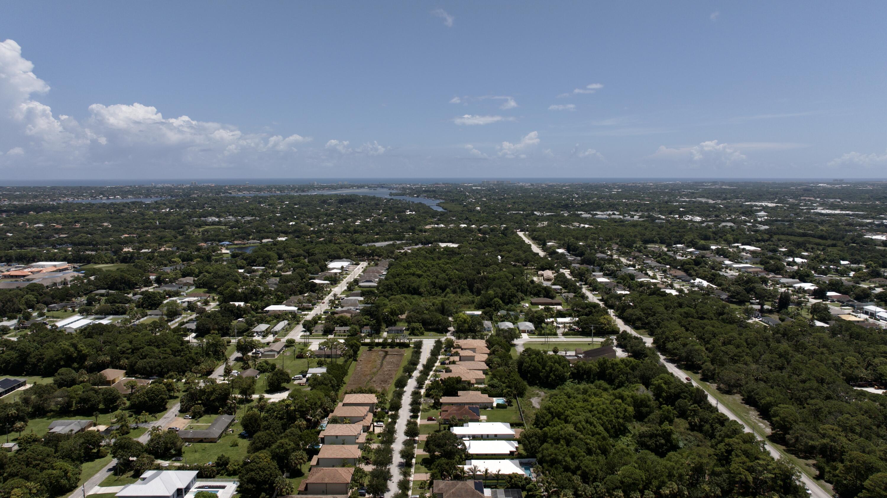 18094 Limestone Creek Road Jupiter, FL 33458 - Photo 11 of 30 DJI_20260809010800_0516_D