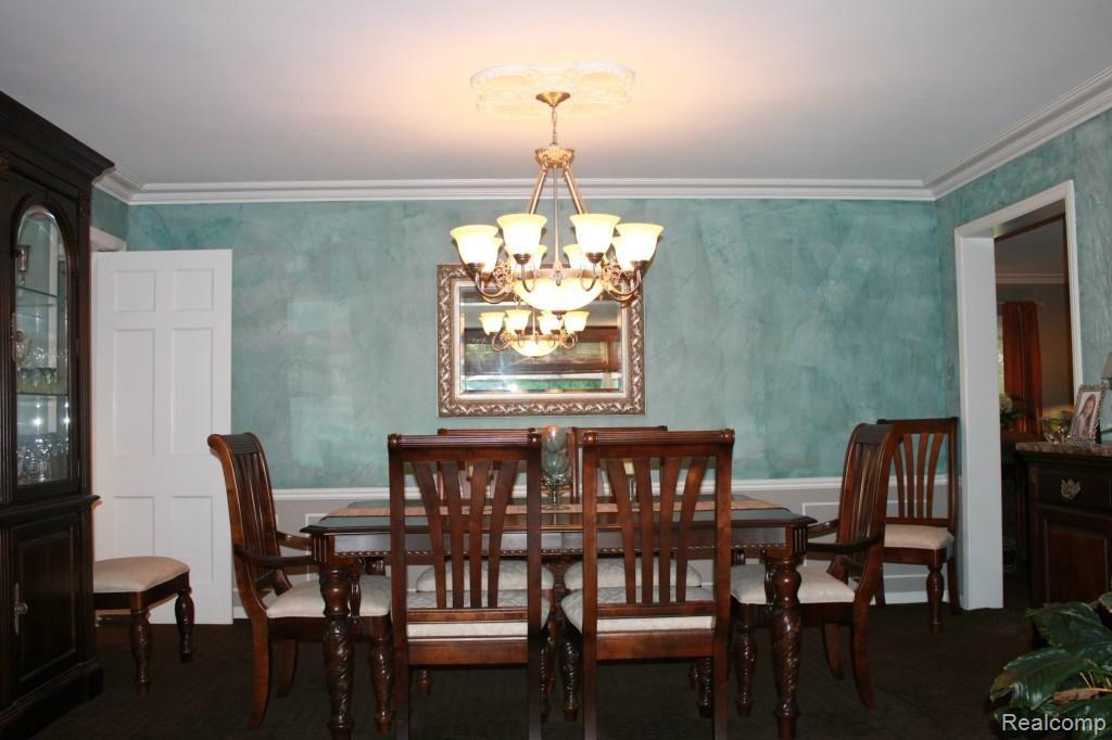 1019 Whittier Road Grosse Pointe, MI 48230 - Photo 9 of 32 Whittier 1019 011.jpg