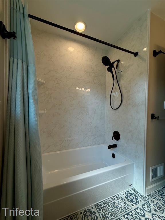 47555 Dequindre Road Rochester Hills, MI 48307 - Photo 11 of 29