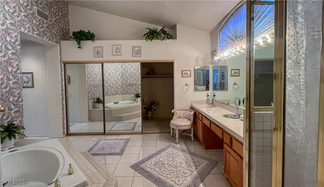 $3,050 | 1609 Windsford Circle, Las Vegas, NV 89117