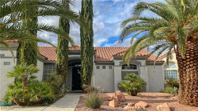 $3,050 | 1609 Windsford Circle, Las Vegas, NV 89117