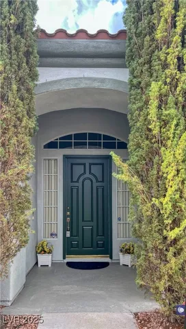 $3,050 | 1609 Windsford Circle, Las Vegas, NV 89117