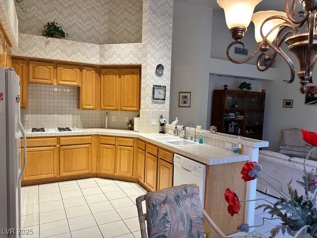 $3,050 | 1609 Windsford Circle, Las Vegas, NV 89117