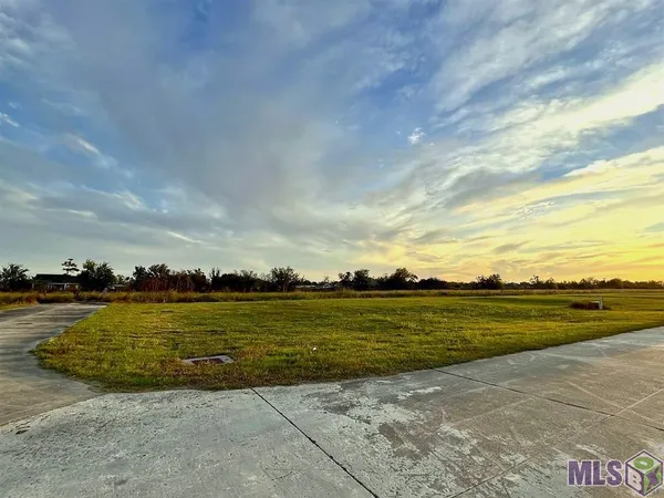 $47,500 | Lot 30 Triple Rdg Boulevard, Cut Off, LA 70345