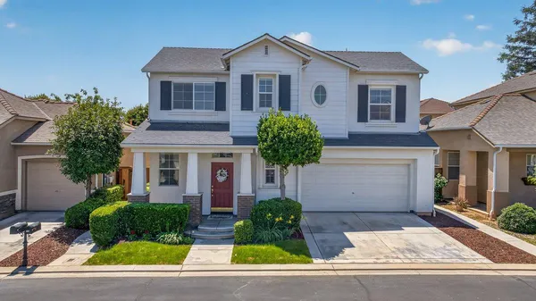$465,000 | 714 West Riviera Lane, Clovis, CA 93619