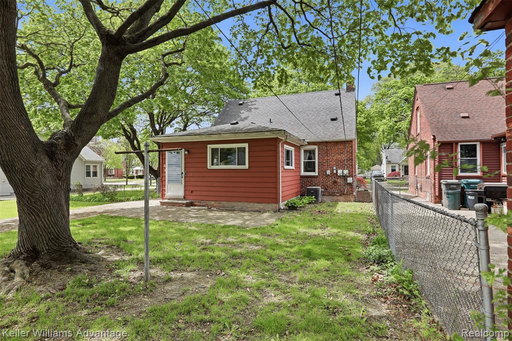 3807 Harding Street Dearborn, MI 48124 - Photo 28 of 38