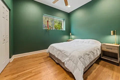 $439,000 | 2558 West Haddon Avenue, Unit 1, Chicago, IL 60622