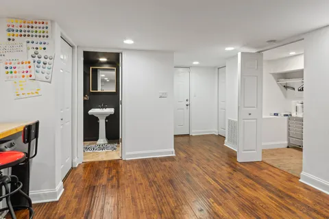 $439,000 | 2558 West Haddon Avenue, Unit 1, Chicago, IL 60622