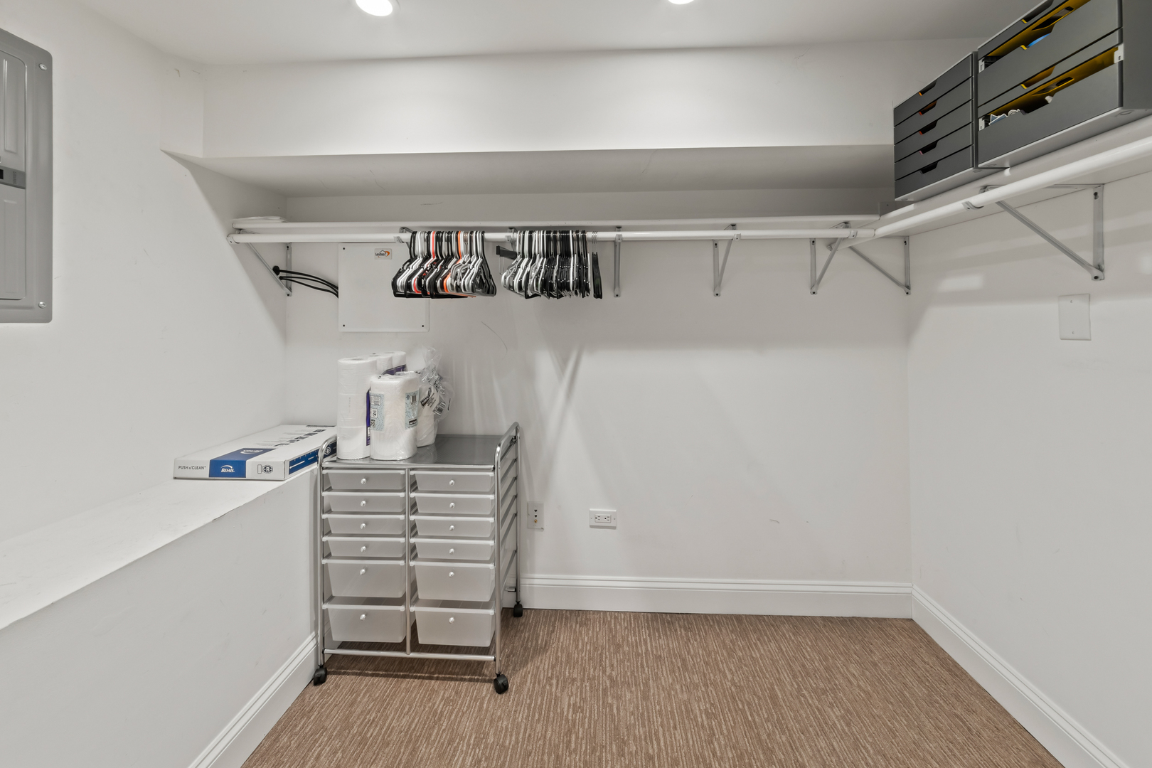 2558 West Haddon Avenue, Unit 1 Chicago, IL 60622 - Photo 21 of 28