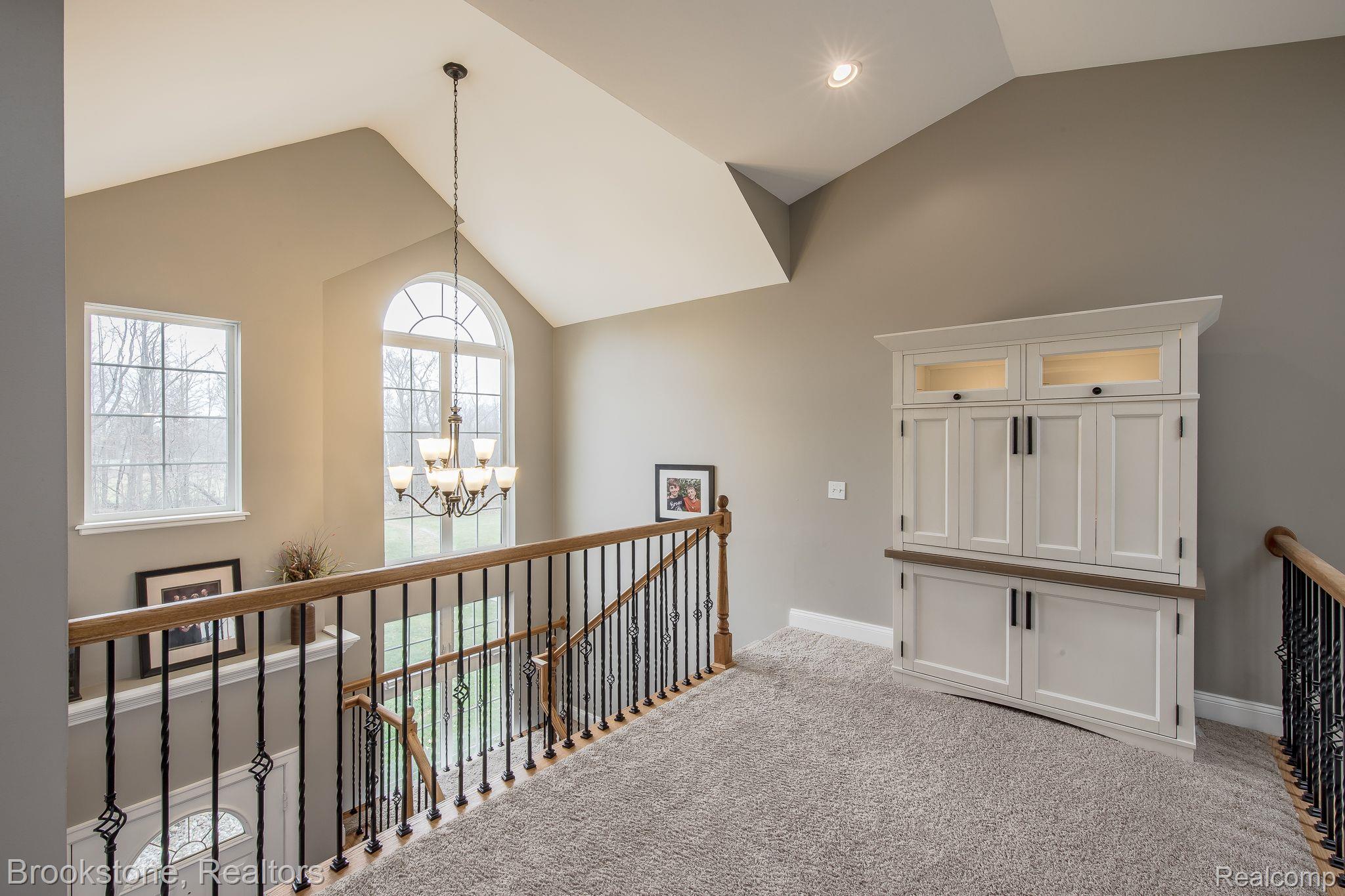 2140 Mott Road North Branch, MI 48461 - Photo 32 of 92 Open to Foyer at front