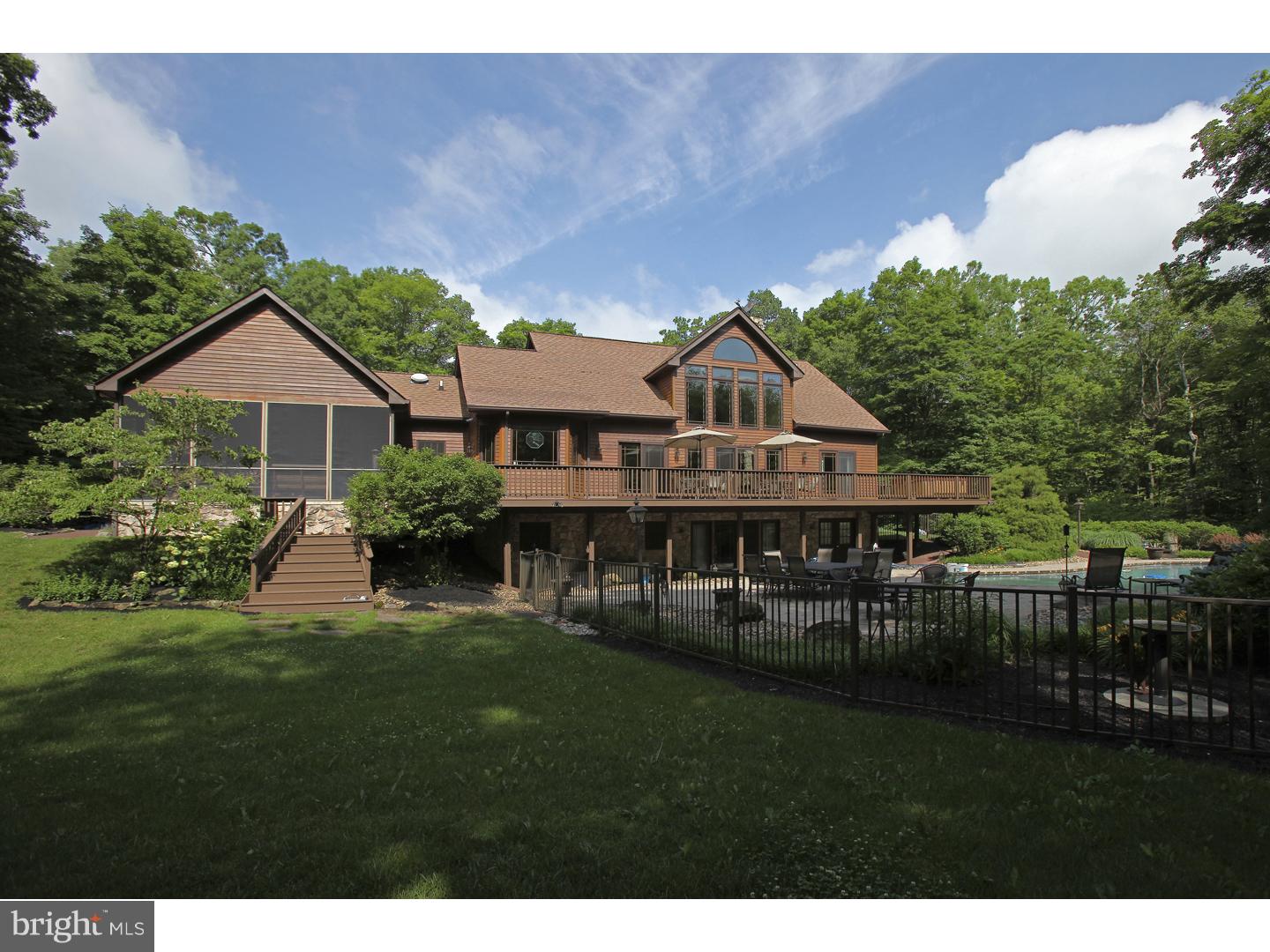 262 Beaver Run Road Ottsville, PA 18942 - Photo 4 of 25 Exterior Back