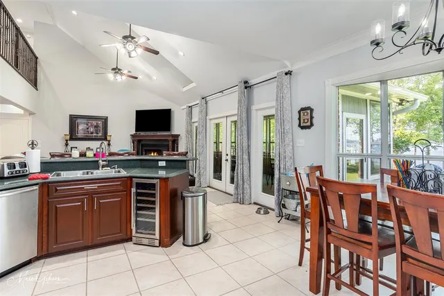 $1,190,000 | 947 Judy Lane, Benton, LA 71006