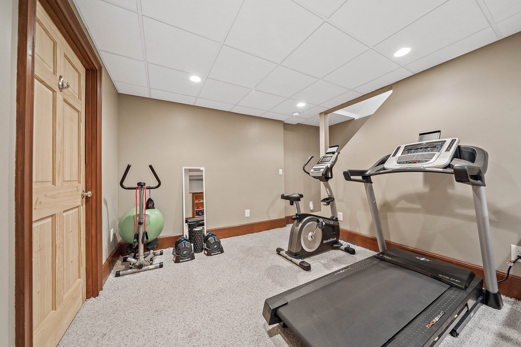 58 Ford Road Weymouth, MA 02190 - Photo 25 of 39 Gallery Image 25