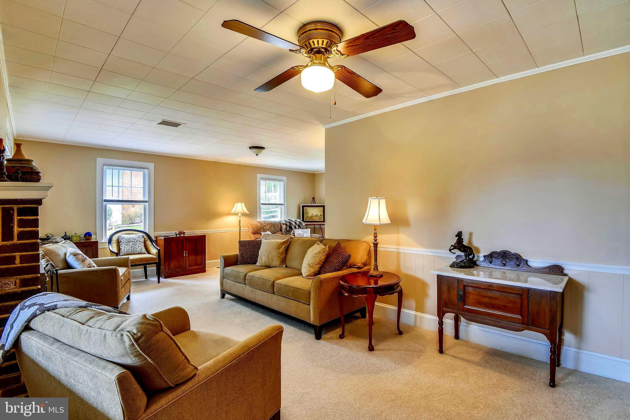 2712 Pinecrest Drive Riva, MD 21140 - Photo 7 of 41 Freshly Painted and New Carpets!