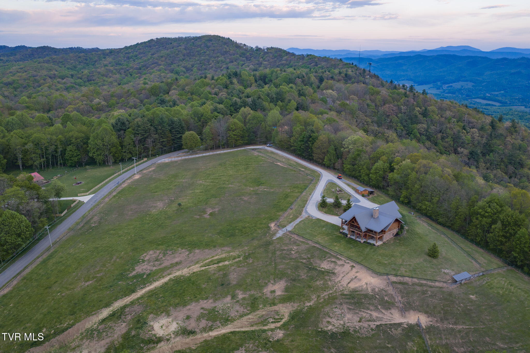 2835 Cross Mountain Road Shady Valley, TN 37688 - Photo 92 of 104 019
