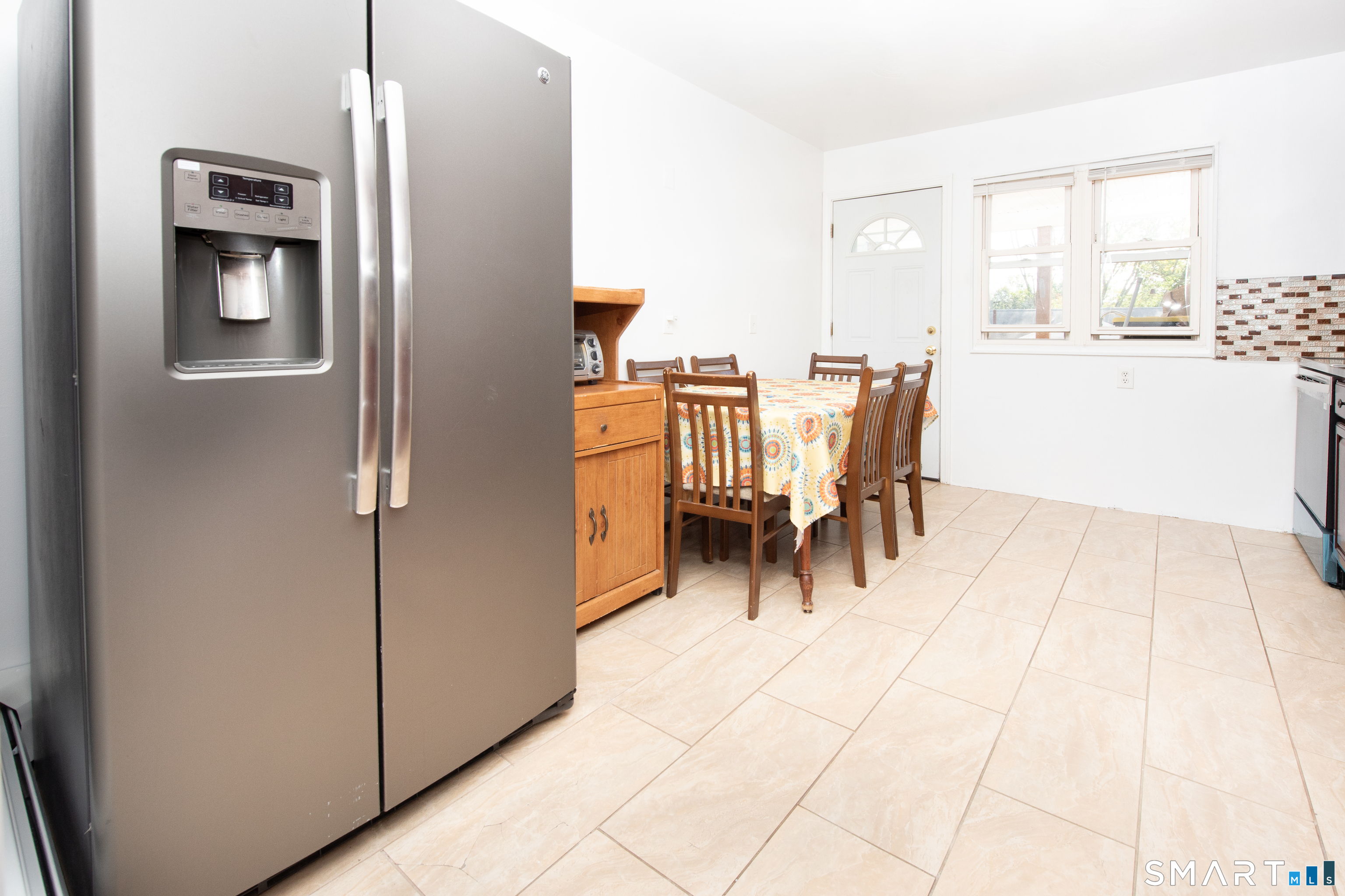 153 Cherry Hill Drive, Unit 2B Bridgeport, CT 06606 - Photo 6 of 19